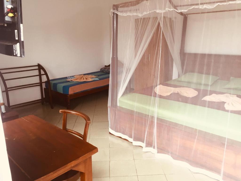 Crescent Resort Galle Exterior photo